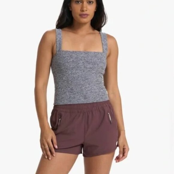 VUORI | clean elevation cropped tank - Picture 4 of 4